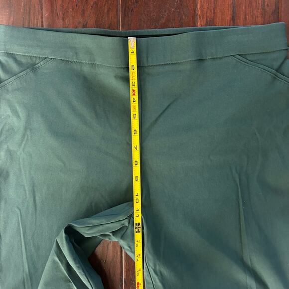 Roz & Ali Size 16 Green Pull-on ankle straight leg pants Career Workwear Classic - Picture 7 of 9